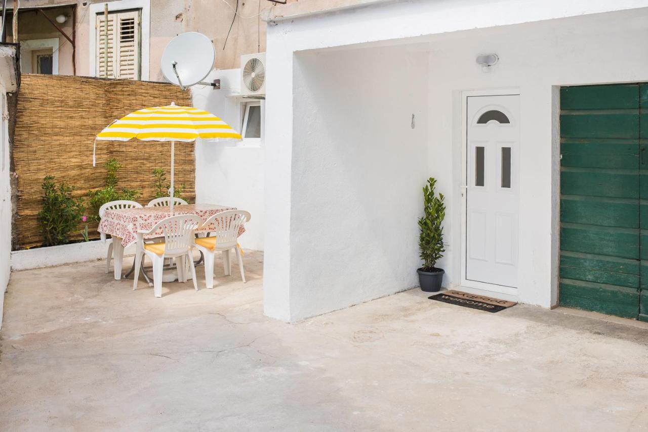 Studio Apartment Bilic Šibenik Exterior foto