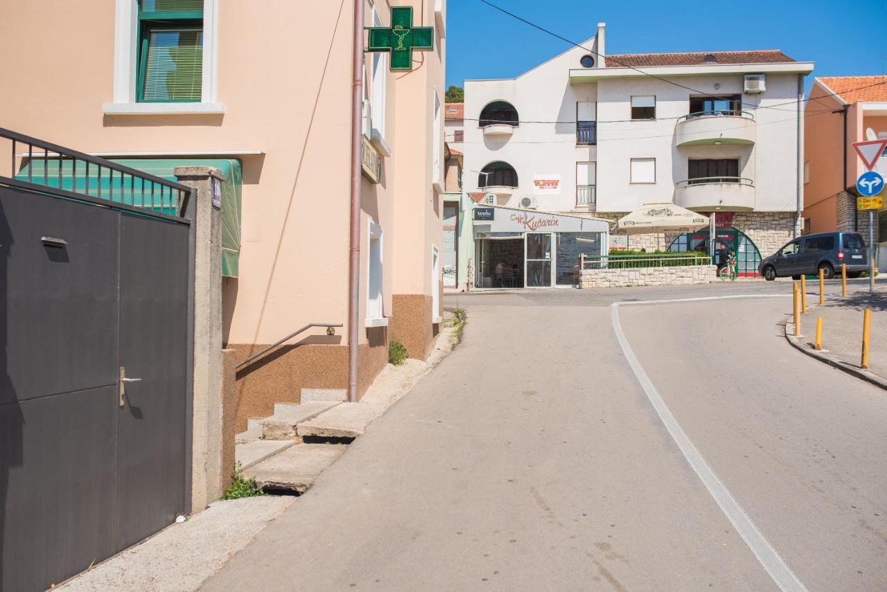 Studio Apartment Bilic Šibenik Exterior foto